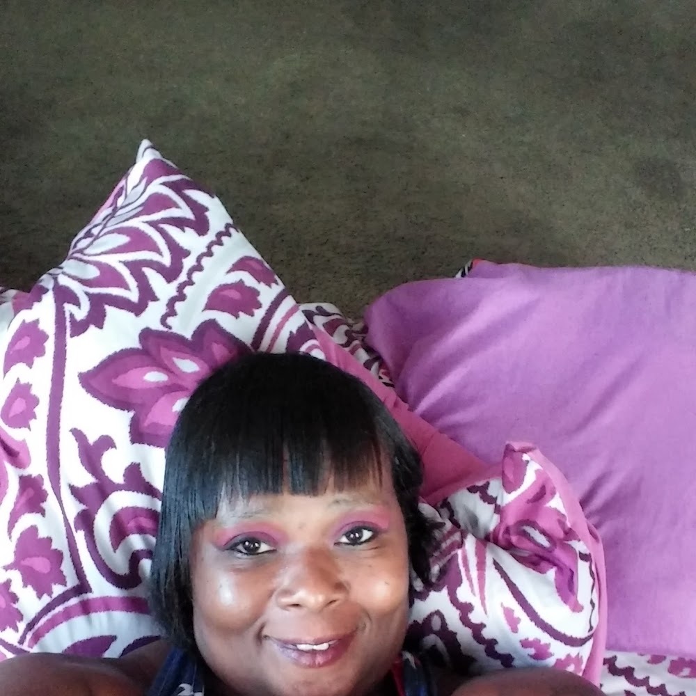 Meet your Posher, Devan